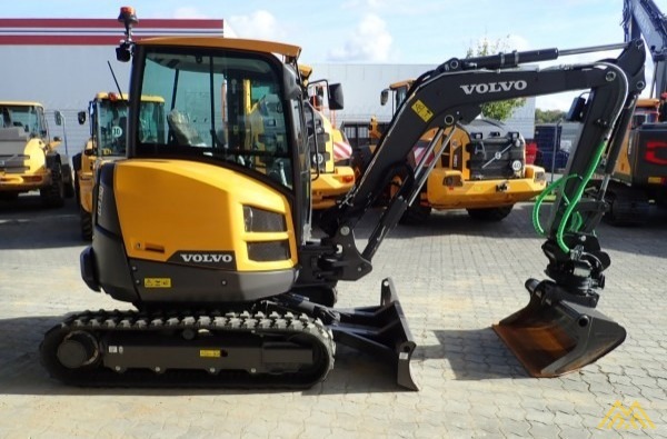 MINI EXCAVATOR VOLVO ECR35D - 2019 - 19H 1