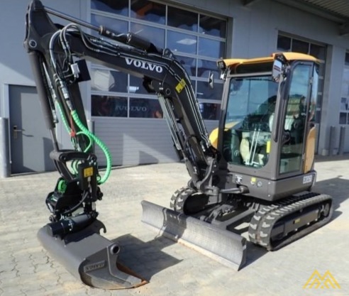MINI EXCAVATOR VOLVO ECR35D - 2019 - 19H 2