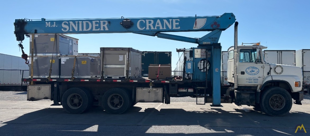 SOLD  National 1195 Series 1100 Boom Truck Crane on Ford 10