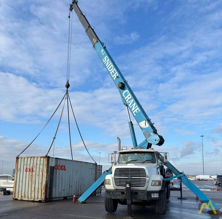 SOLD  National 1195 Series 1100 Boom Truck Crane on Ford 3