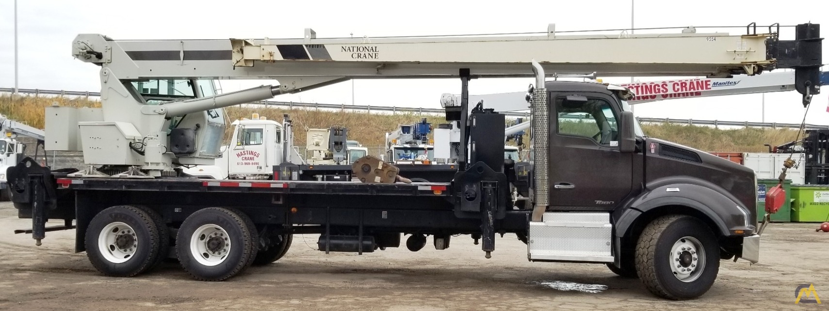 National 1300A 30-Ton Boom Truck Crane 3