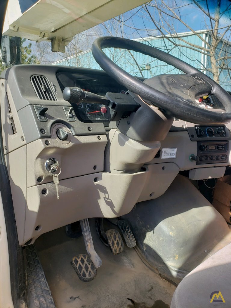 National 14110A 33-Ton Boom Truck Crane 9