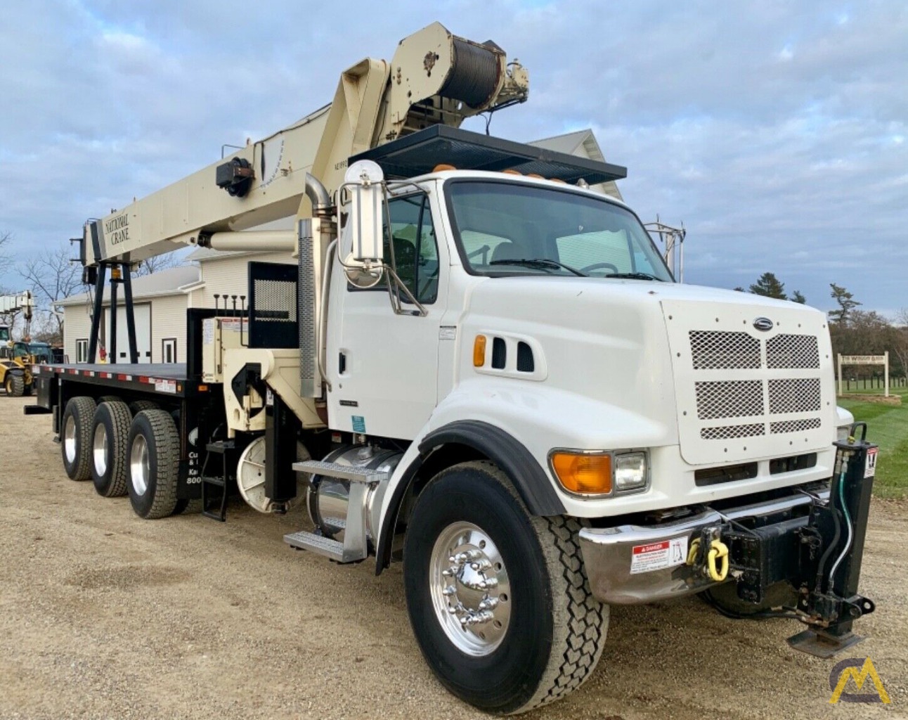 National Series Series 1400H Model 14127H 33-Ton Boom Truck Crane on Sterling L7500 2