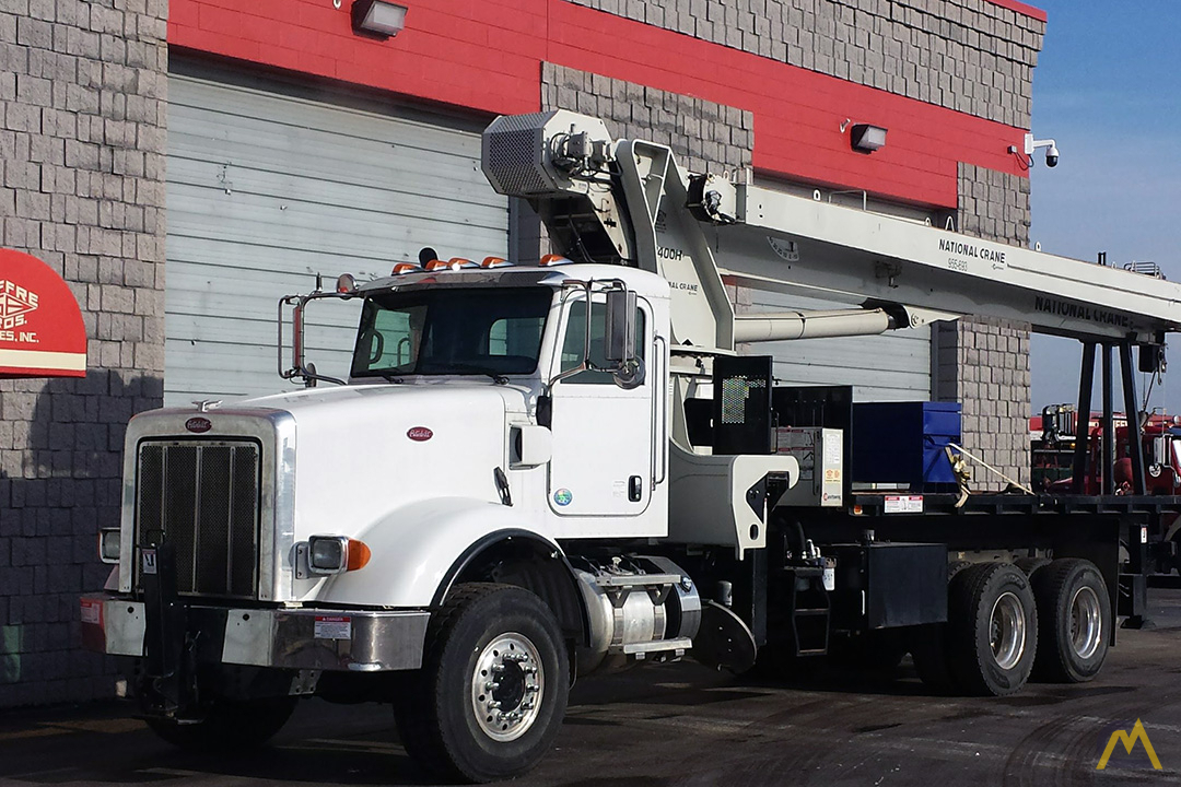 National 14127H 33-ton Boom Truck Crane on Peterbilt 367 0