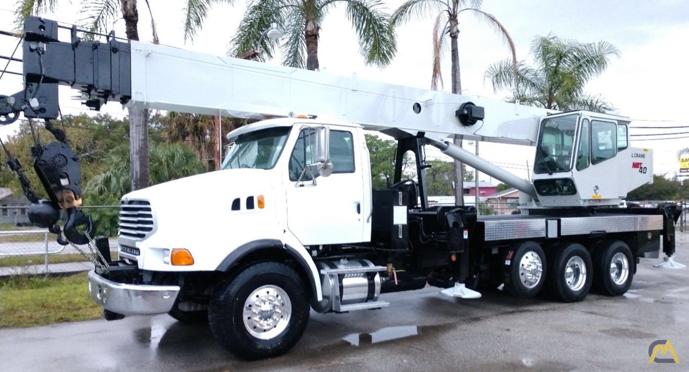 National 18127 40-Ton Boom Truck Crane 0