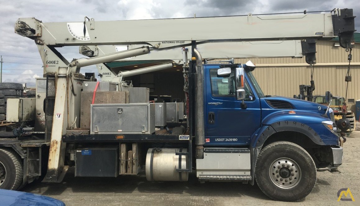 National 600E2 20-Ton Boom Truck Crane 2