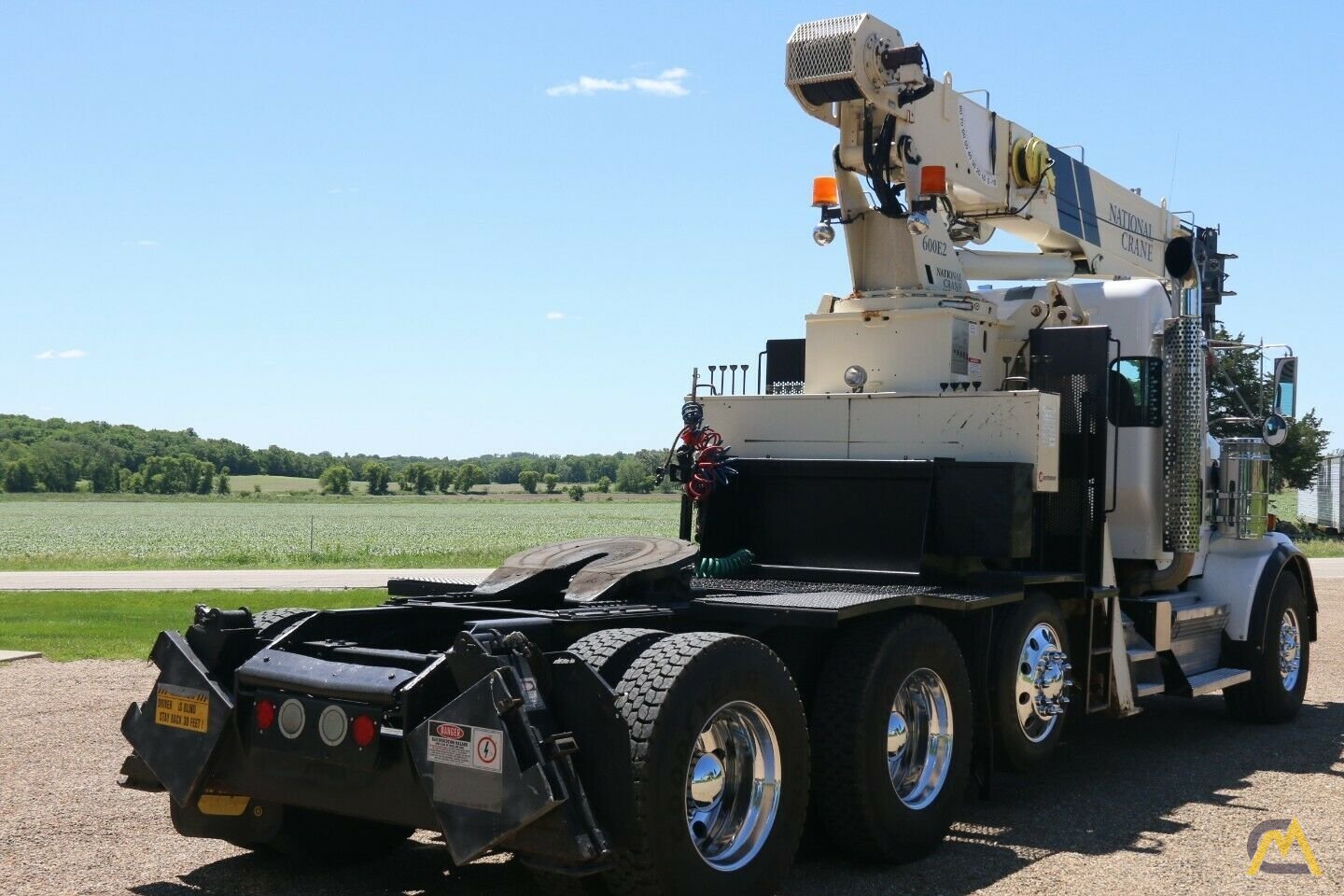 National 600E2 Series Model 649E2  20-ton Tractor Mount Boom Truck on Kenworth T800 5