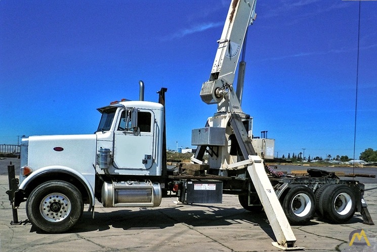 National 680D 18-ton Tractor Mount Boom Truck Crane 0
