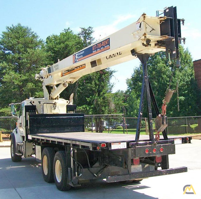 National 8100D 23-Ton Boom Truck Crane 4