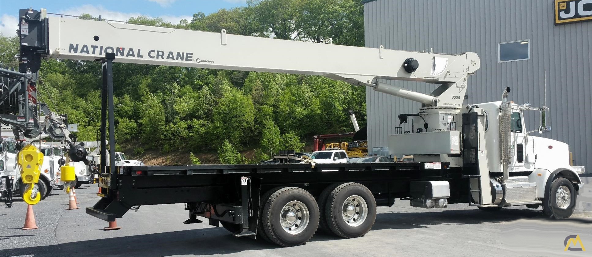 National 9103A 26-Ton Boom Truck Crane 2