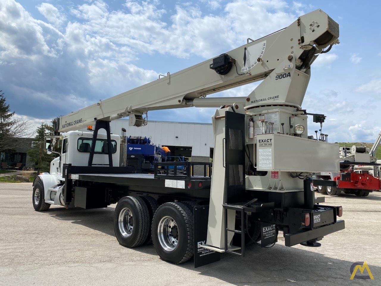 National 9125A 26-Ton Boom Truck Crane Mounted on 2011 Peterbilt 367 2