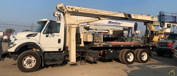 National 990 23-ton Boom Truck Crane on International 7600 0