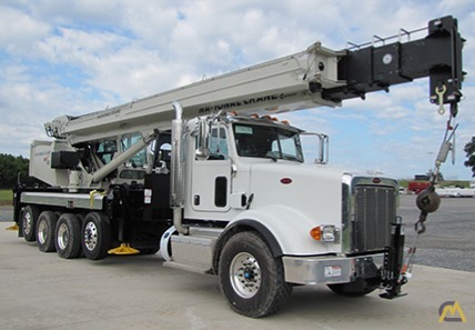 National NBT 45-Ton Boom Truck Crane 0