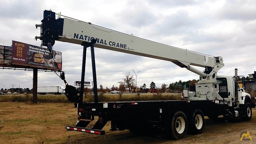 National NBT30H110 30-ton Boom Truck on International 7600 3