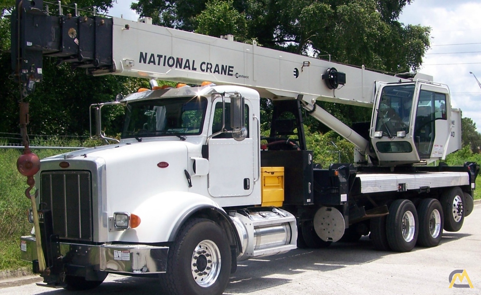 National NBT40 40-Ton Boom Truck Crane on Peterbilt 365 0