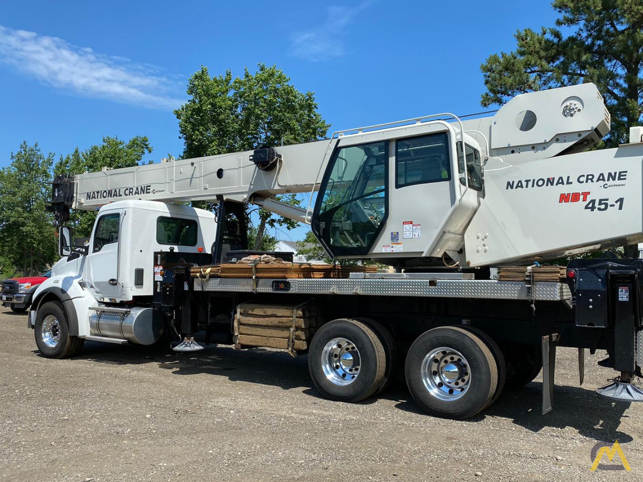 National NBT45-1 45-ton Boom Truck on Kenworth T880 3