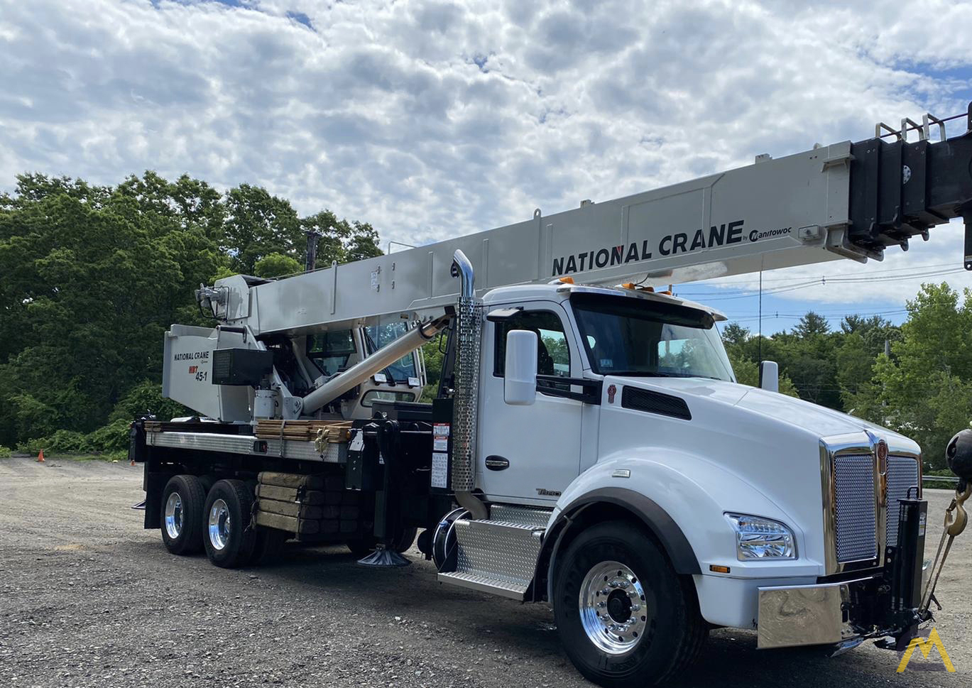 National NBT45-1 45-ton Boom Truck on Kenworth T880 4