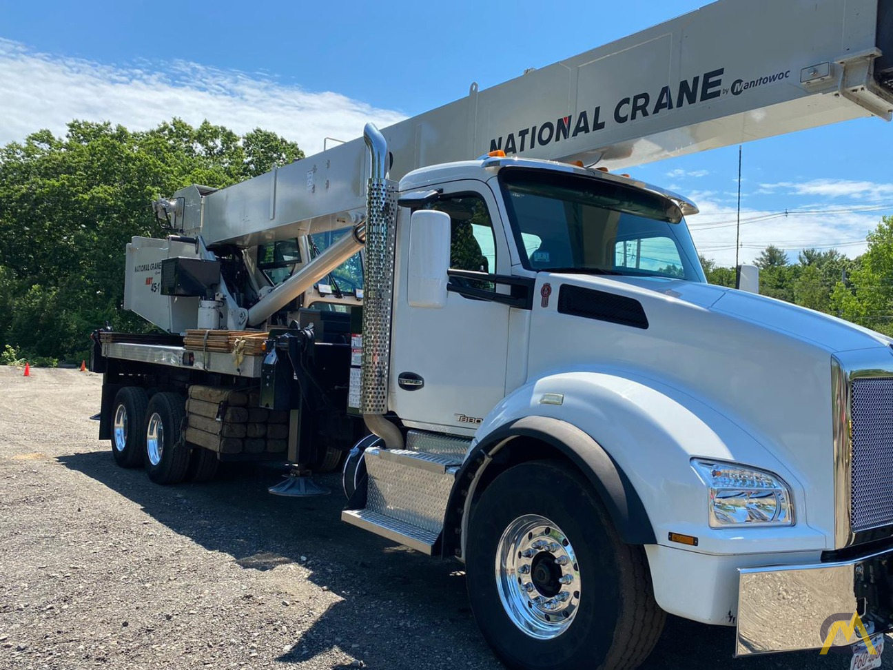 National NBT45-1 45-ton Boom Truck on Kenworth T880 9