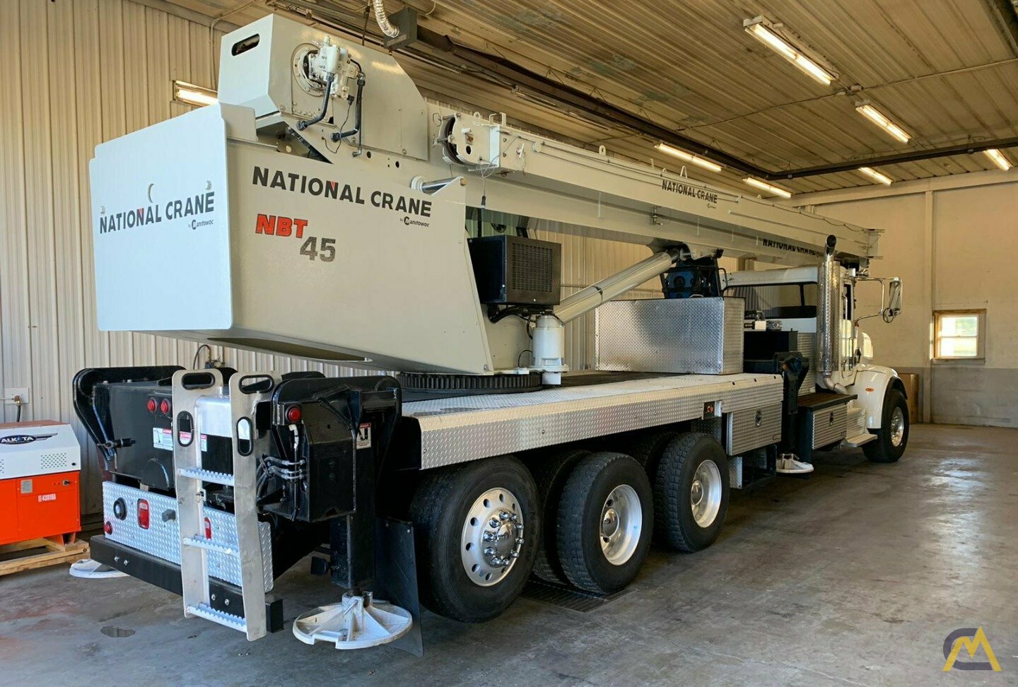 National NBT45 45Ton Boom Trucks For Sale Crane Hoists & Material