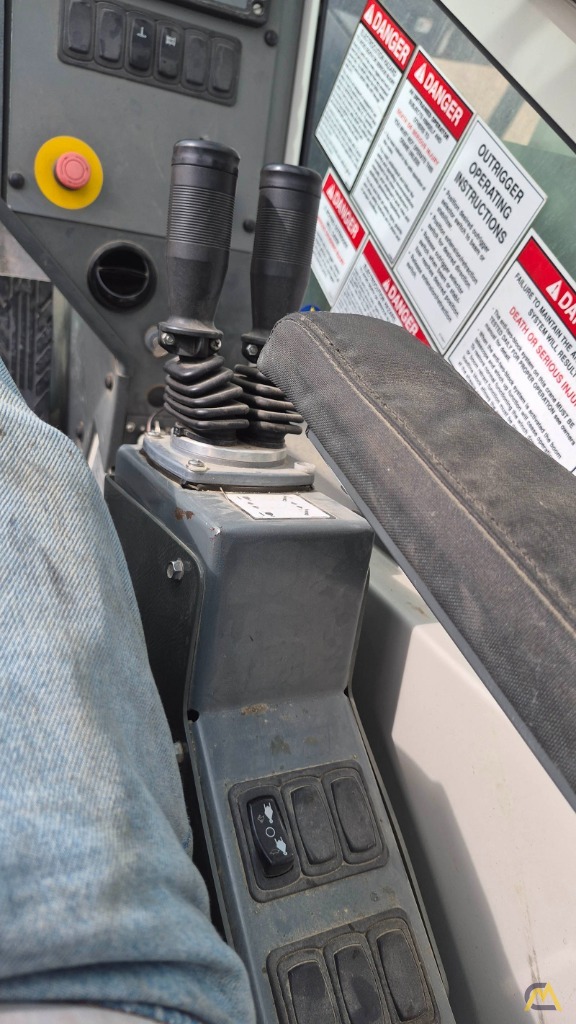 National NBT55-128 Boom Truck Crane on Peterbilt 367 19
