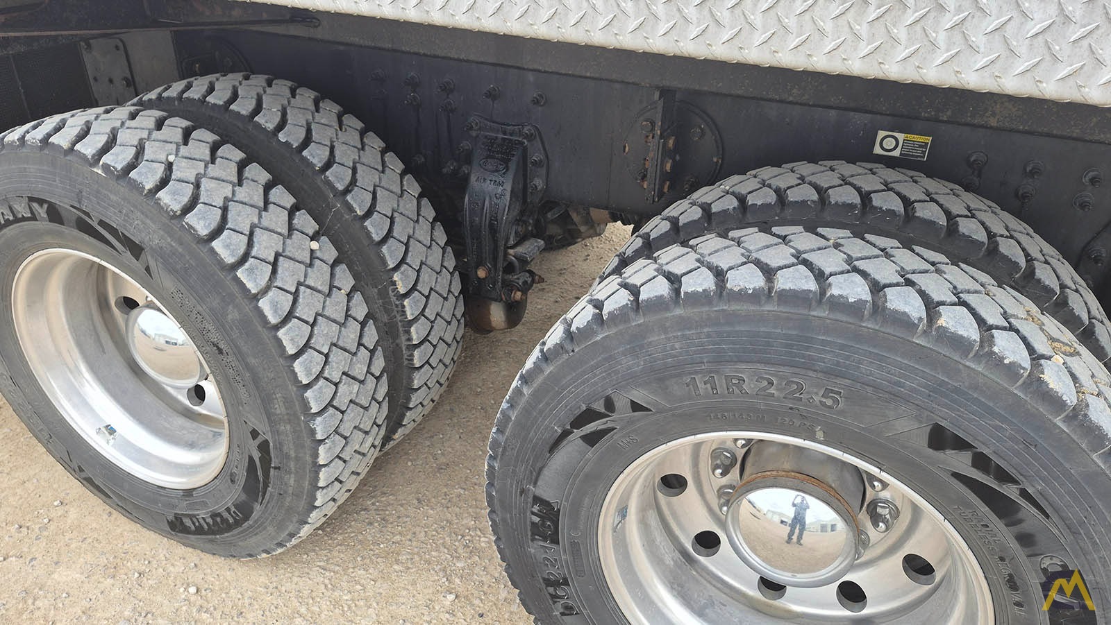 National NBT55-128 Boom Truck Crane on Peterbilt 367 42