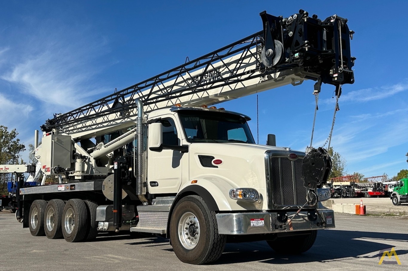 NATIONAL NBT60 | PETERBILT 567 *LIKE NEW* ONLY 293 CRANE HOURS 1