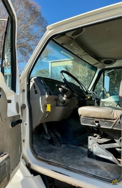 National Series 1100 Model 1195 28-ton Boom Truck Crane 8