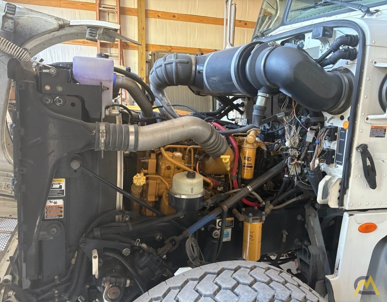National Series 1800 / Model 18127 Boom Truck Crane on Peterbilt 367 15