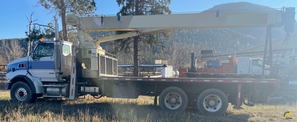 National Series 600E/Model 690E 20-ton Boom Truck Crane on Sterling CranesList ID: 647 9