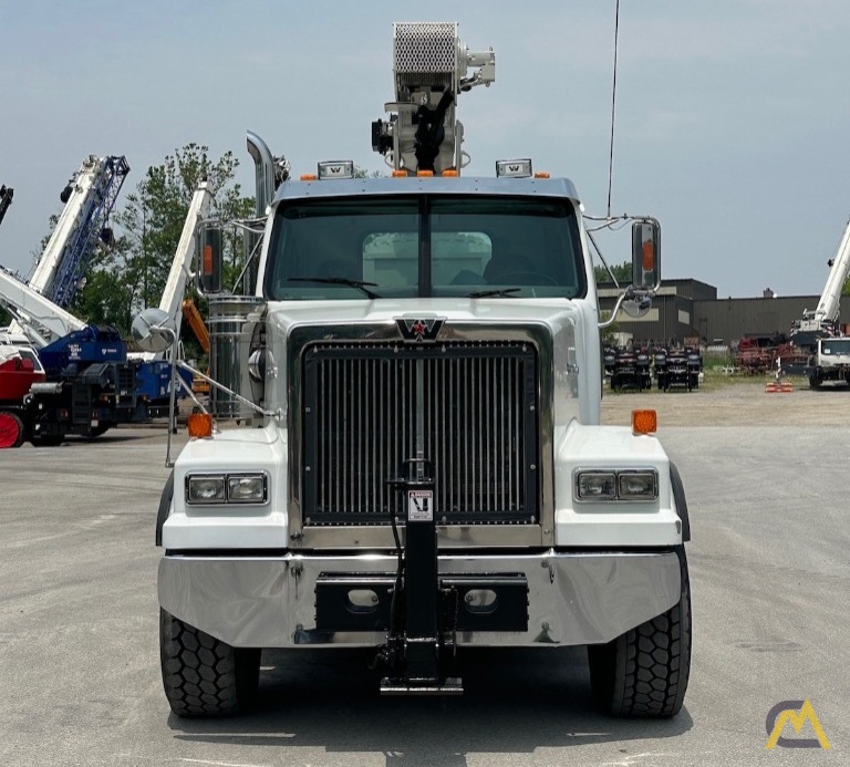 2012 Western Star 4900SFA | 2011 National 8100D Series 8100D 5