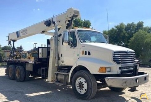 National Series 800D Boom Boom Truck Crane on Sterling L8500 0