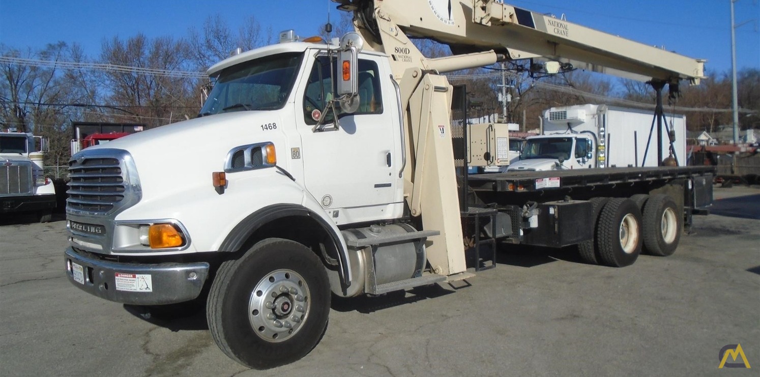 National Series 800D Model 8100D Boom Truck Crane on Peterbilt 365 1