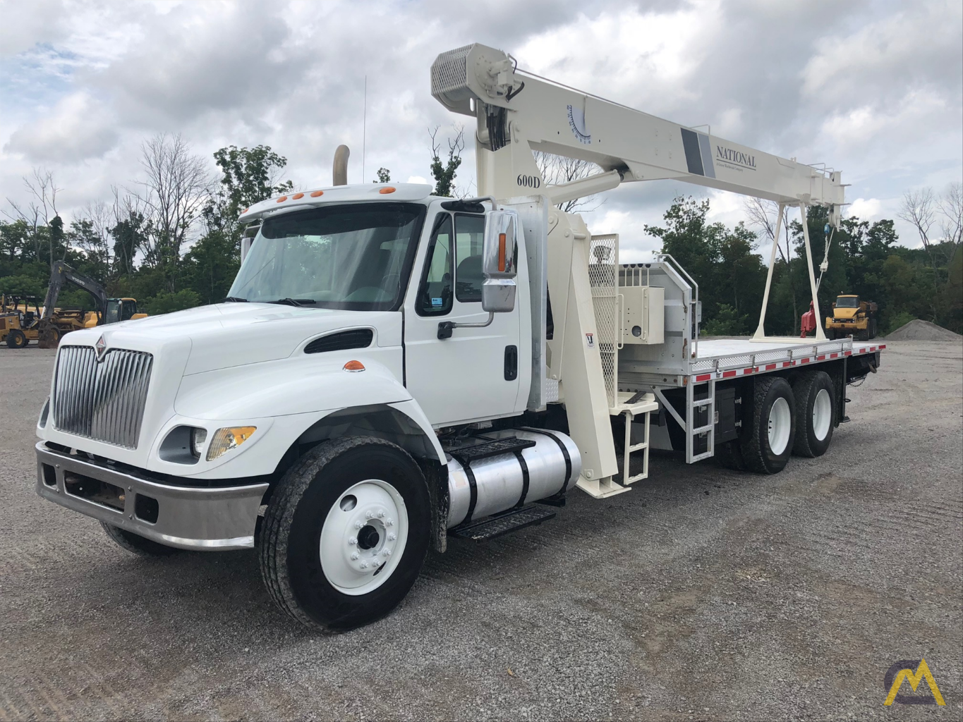 Natonal 685D 18-ton Boom Truck Crane on International 0