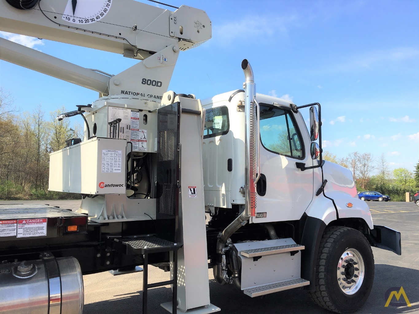 National 8100D 23-ton Boom Truck Crane 6