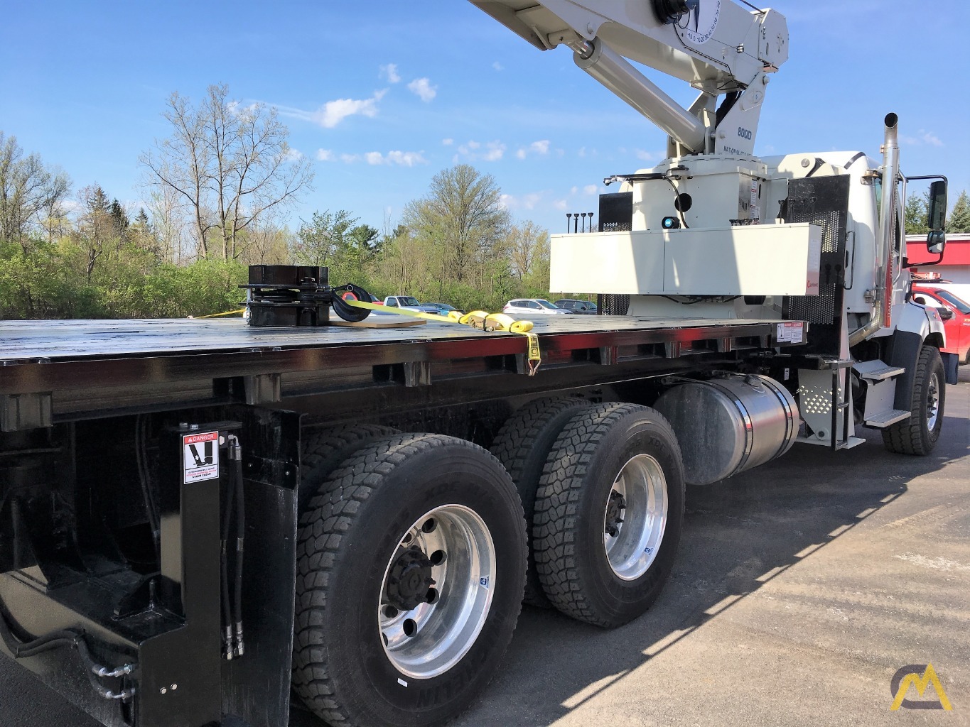 National 8100D 23-ton Boom Truck Crane 7