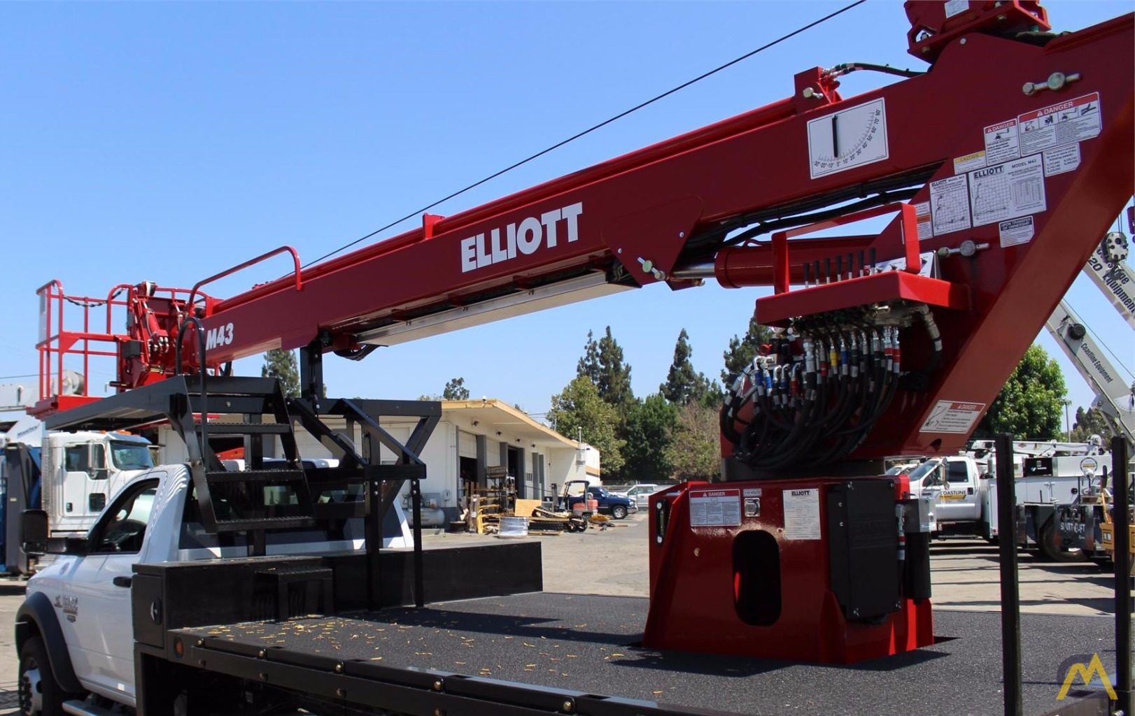 NEW 2017 ELLIOTT M43R 5