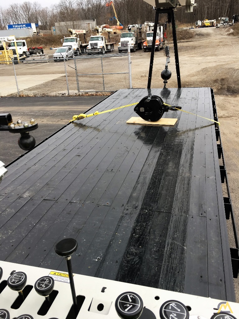 2018 NATIONAL 8100D 10