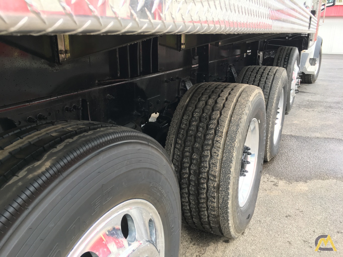 2019 NATIONAL NBT45127-1 9