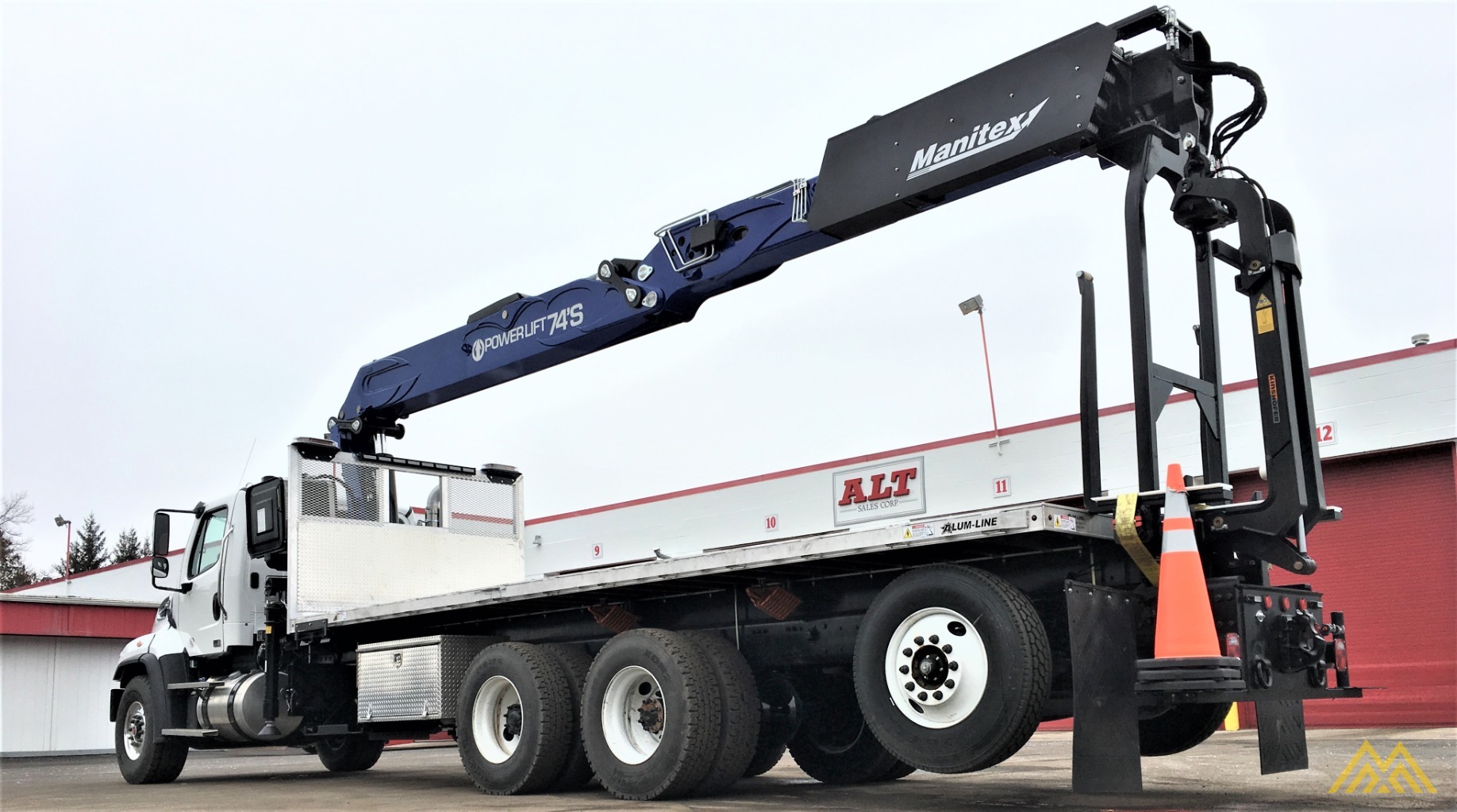 NEW 2020 Manitex PL74S 4.19-Ton Pallet Fork Loader Crane 4