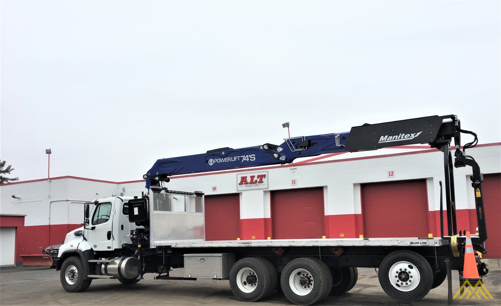 NEW 2020 Manitex PL74S 4.19-Ton Pallet Fork Loader Crane 3