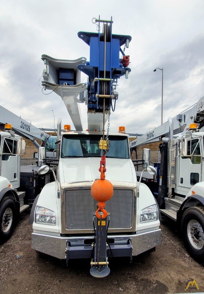 New 2020 Manitex 40124SHL 40-Ton Boom Truck Crane 1