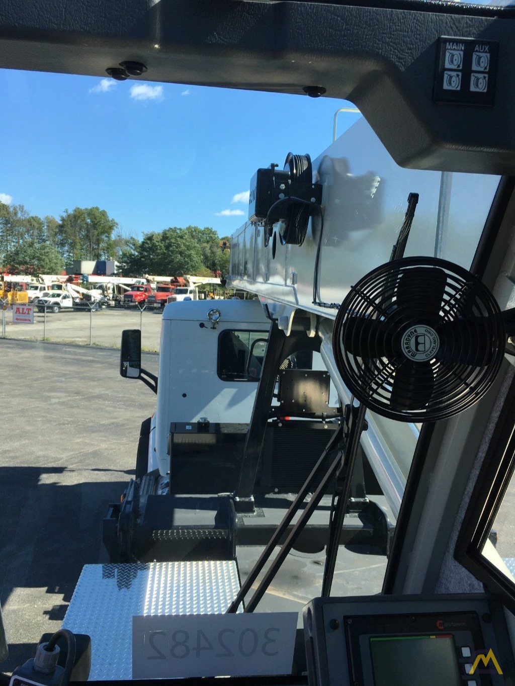 NEW 2022 National NBT45-127-1 45-Ton Boom Truck Crane 12