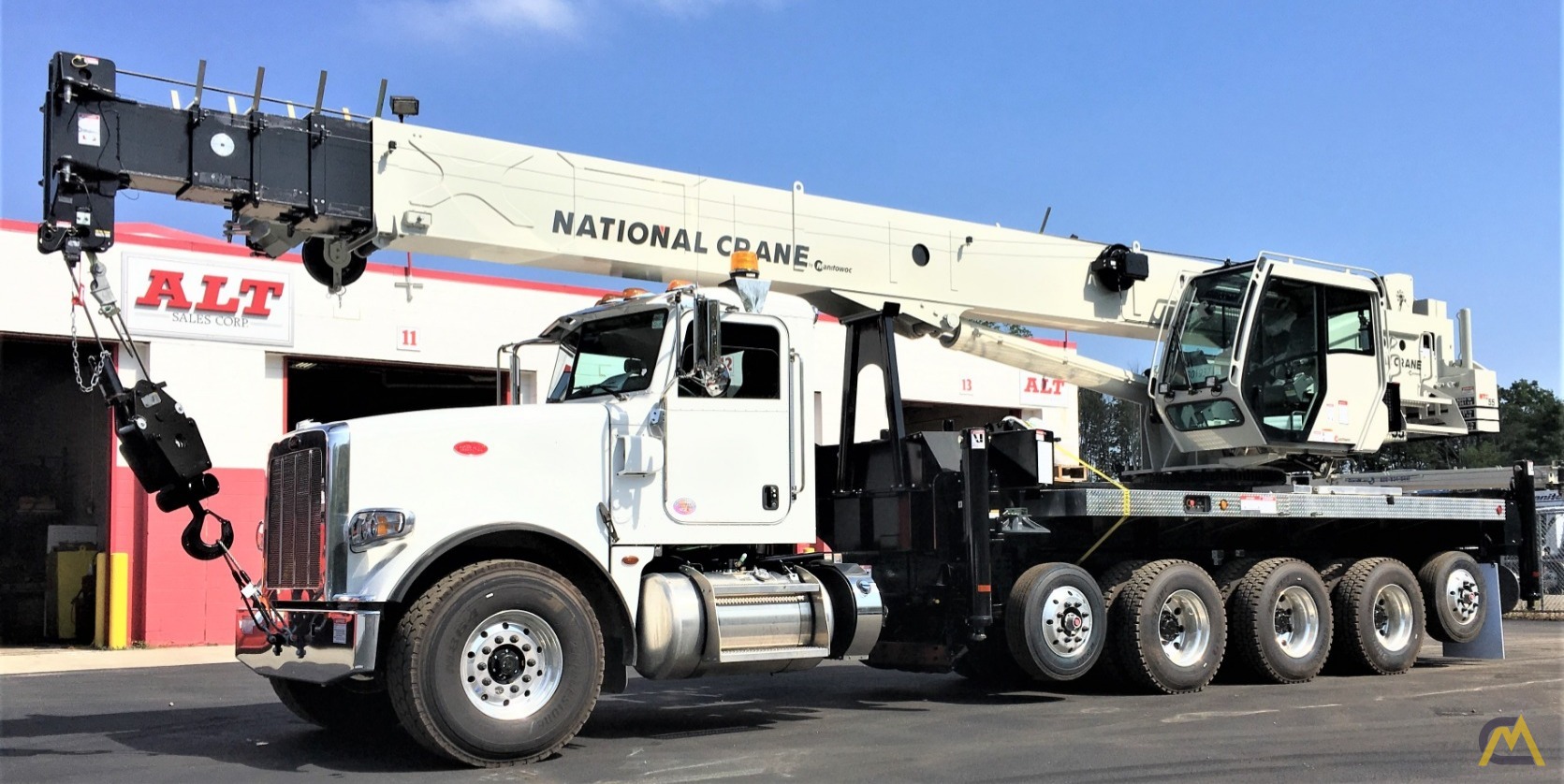 NEW 2022 National NTC55128 55-Ton Boom Truck Crane 0