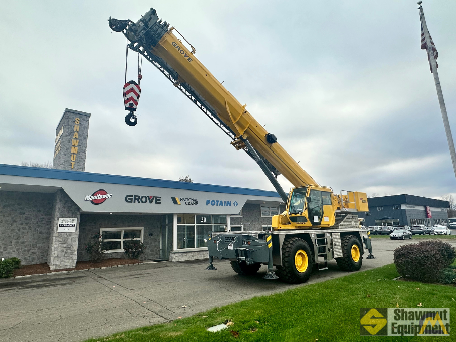 Grove GRT655L Rough Terrain Crane 0