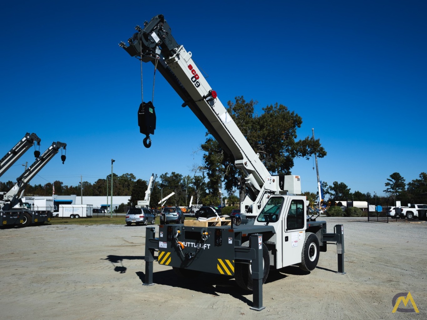 NEW 2025 Shuttlelift SCD09 Carry Deck Industrial Crane 1