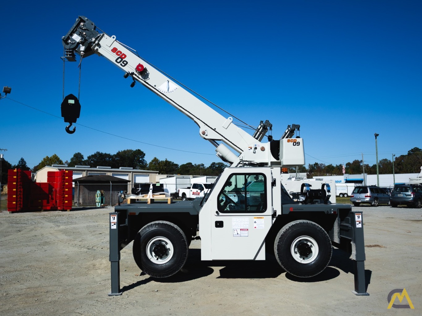 NEW 2025 Shuttlelift SCD09 Carry Deck Industrial Crane 0