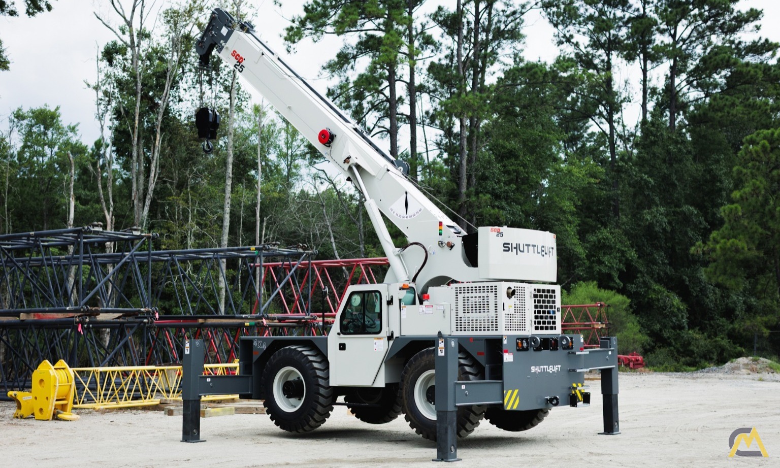 2025 Shuttlelift SCD25 Industrial Carry Deck Crane 2