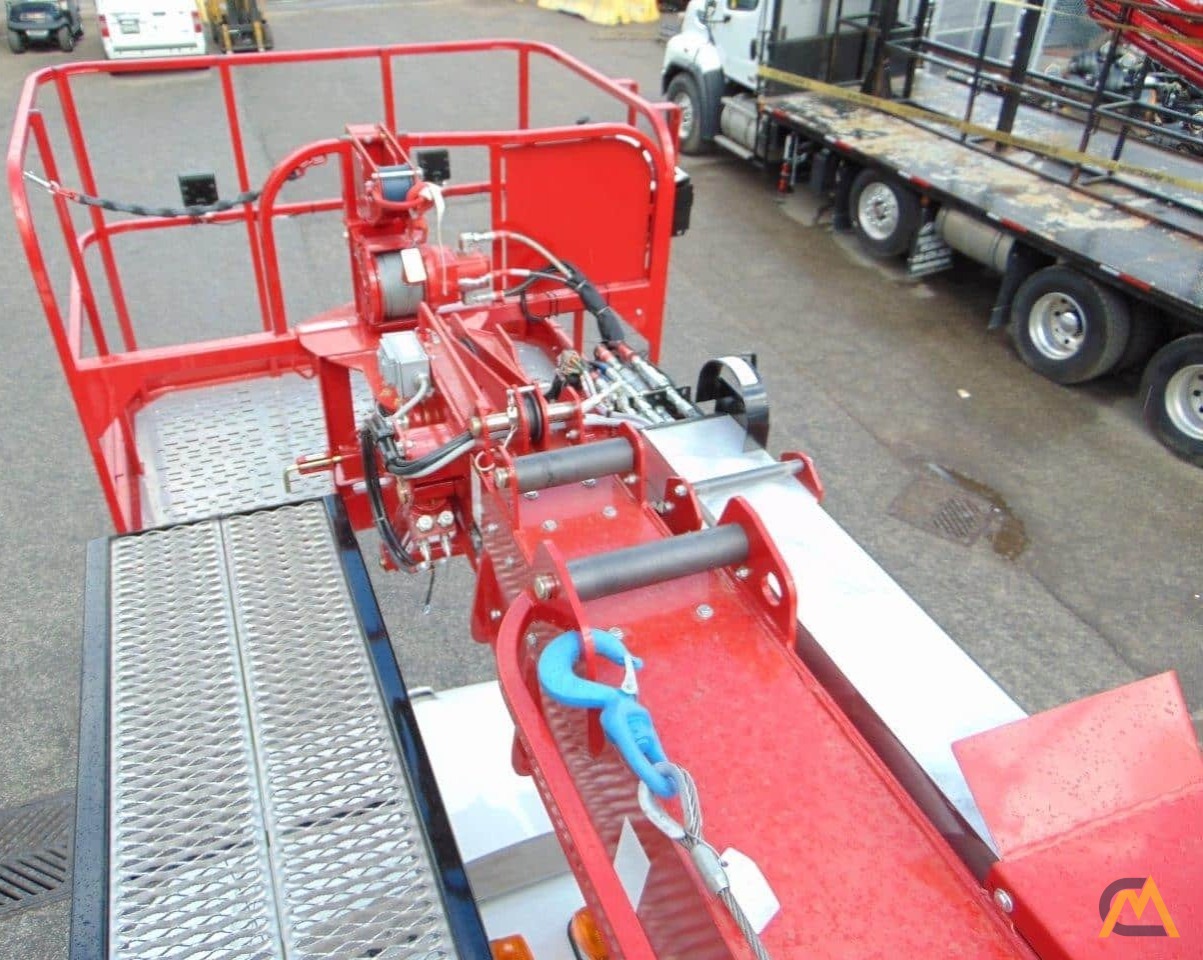 NEW ELLIOTT HIREACH L65R ON NEW FREIGHTLINER M2-106 4