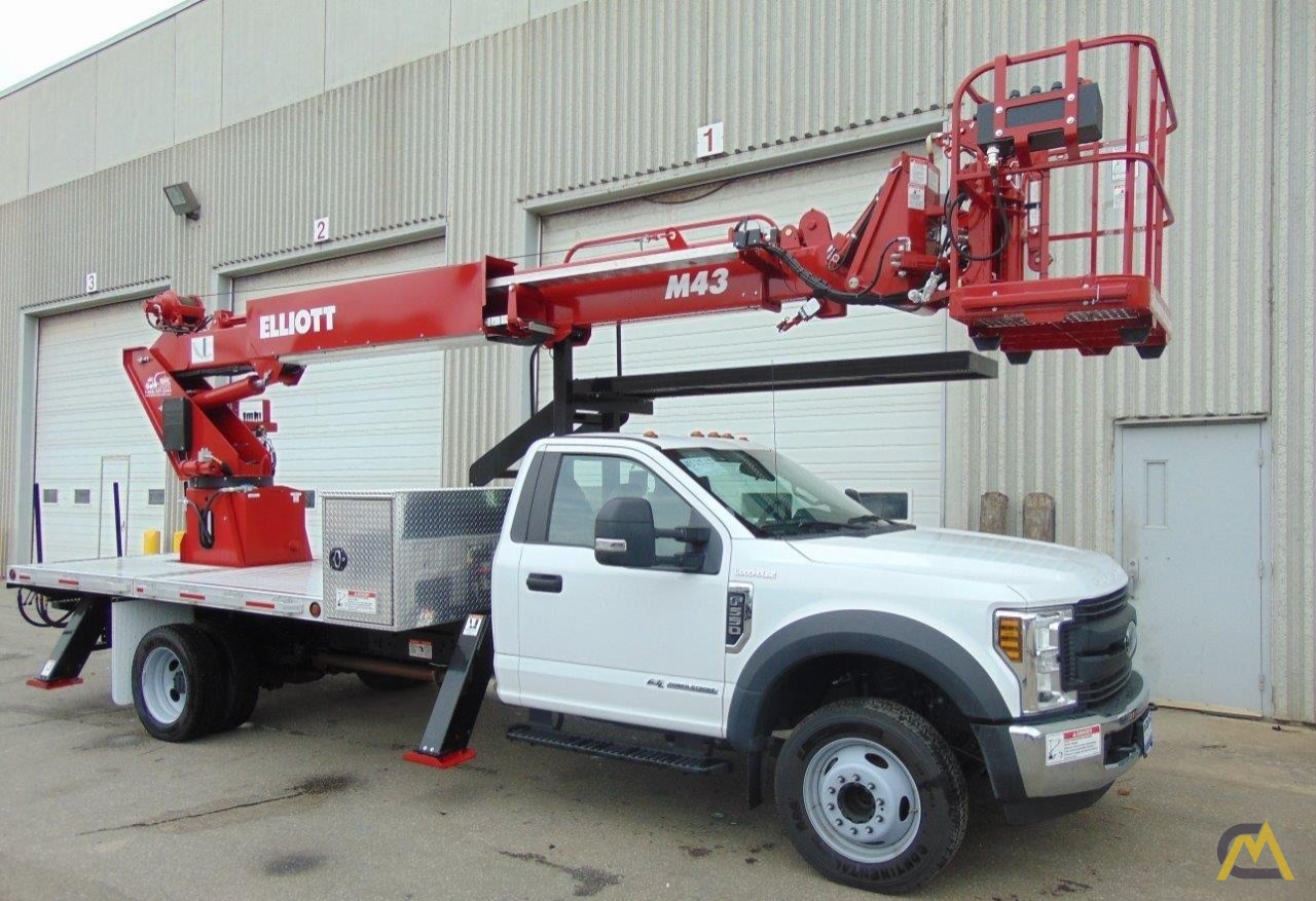 NEW ELLIOTT HIREACH M43 ON FORD F600 SA WITH 14’ ALUM BED For Sale