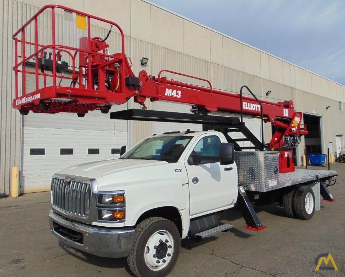 NEW ELLIOTT HIREACH M43 ON INTERNATIONAL 515 SA WITH 14’ ALUM BED For